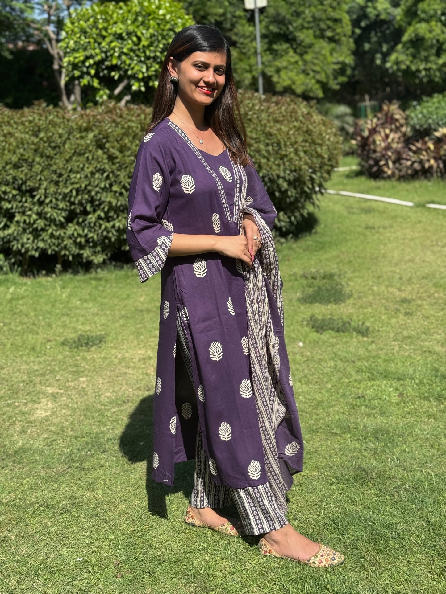 Beautiful Embroidered Kurta Set