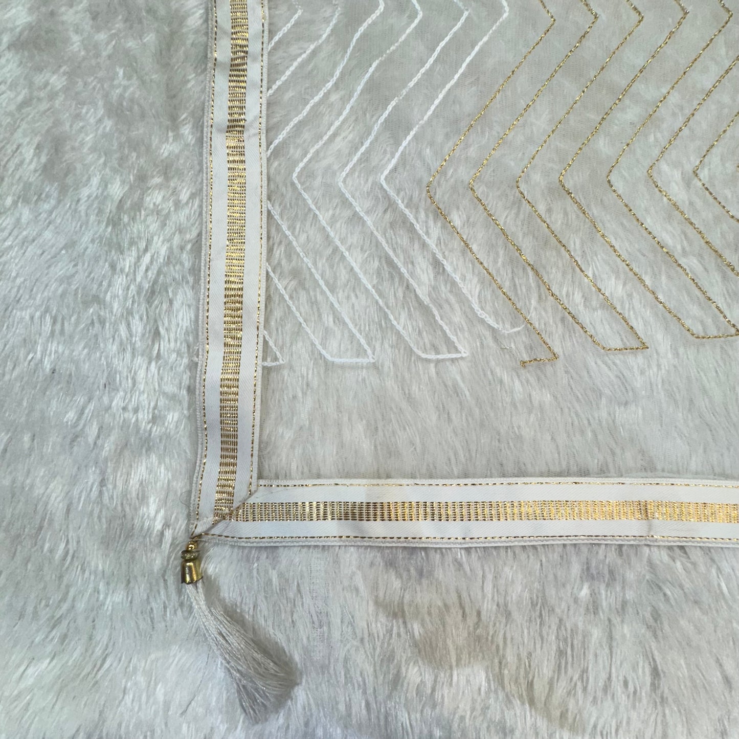 Embroidered Net Dupatta (Dyeable Zig-Zag)