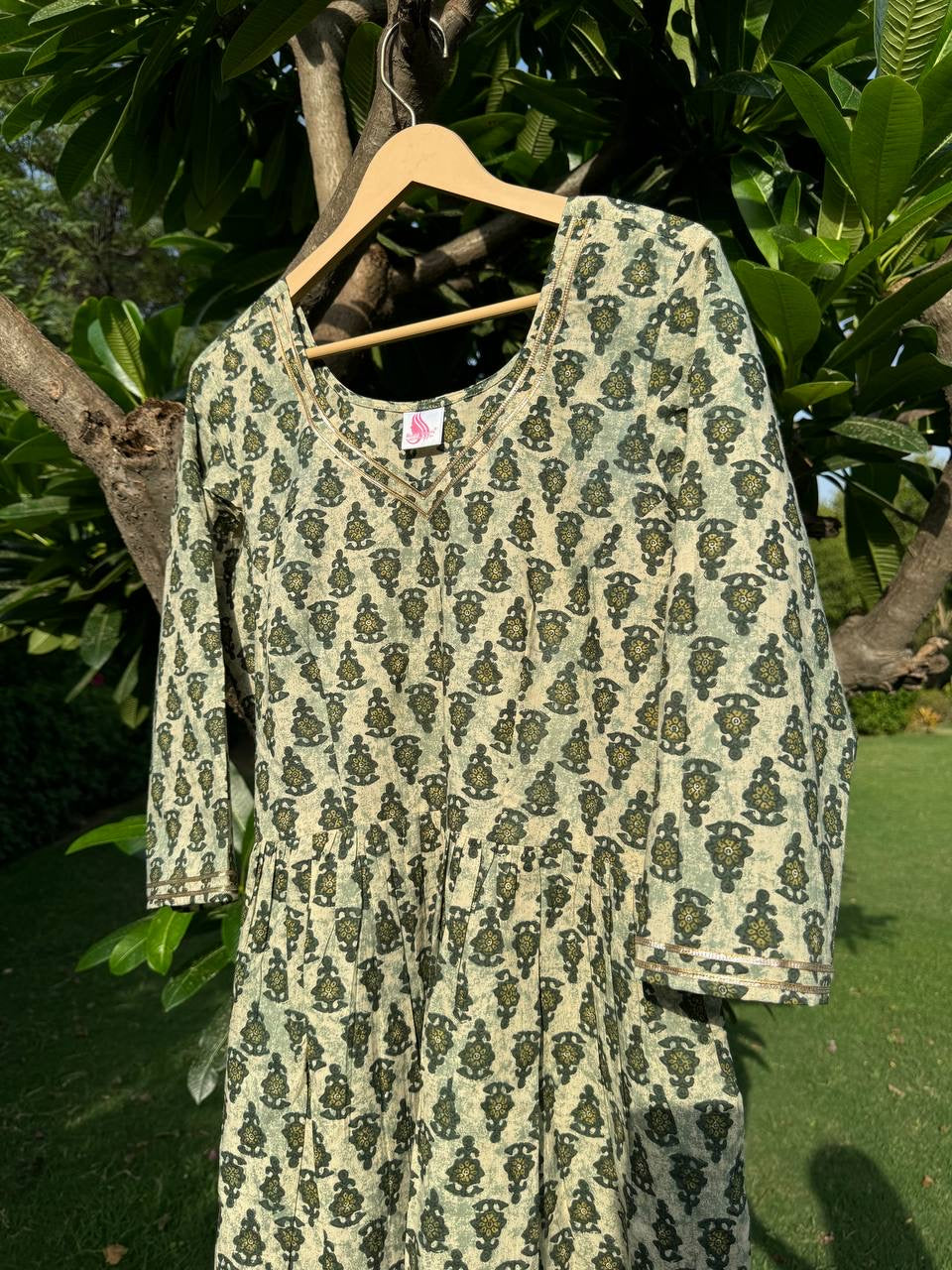 Beautiful Nyra Cut Kurta With Gota Work