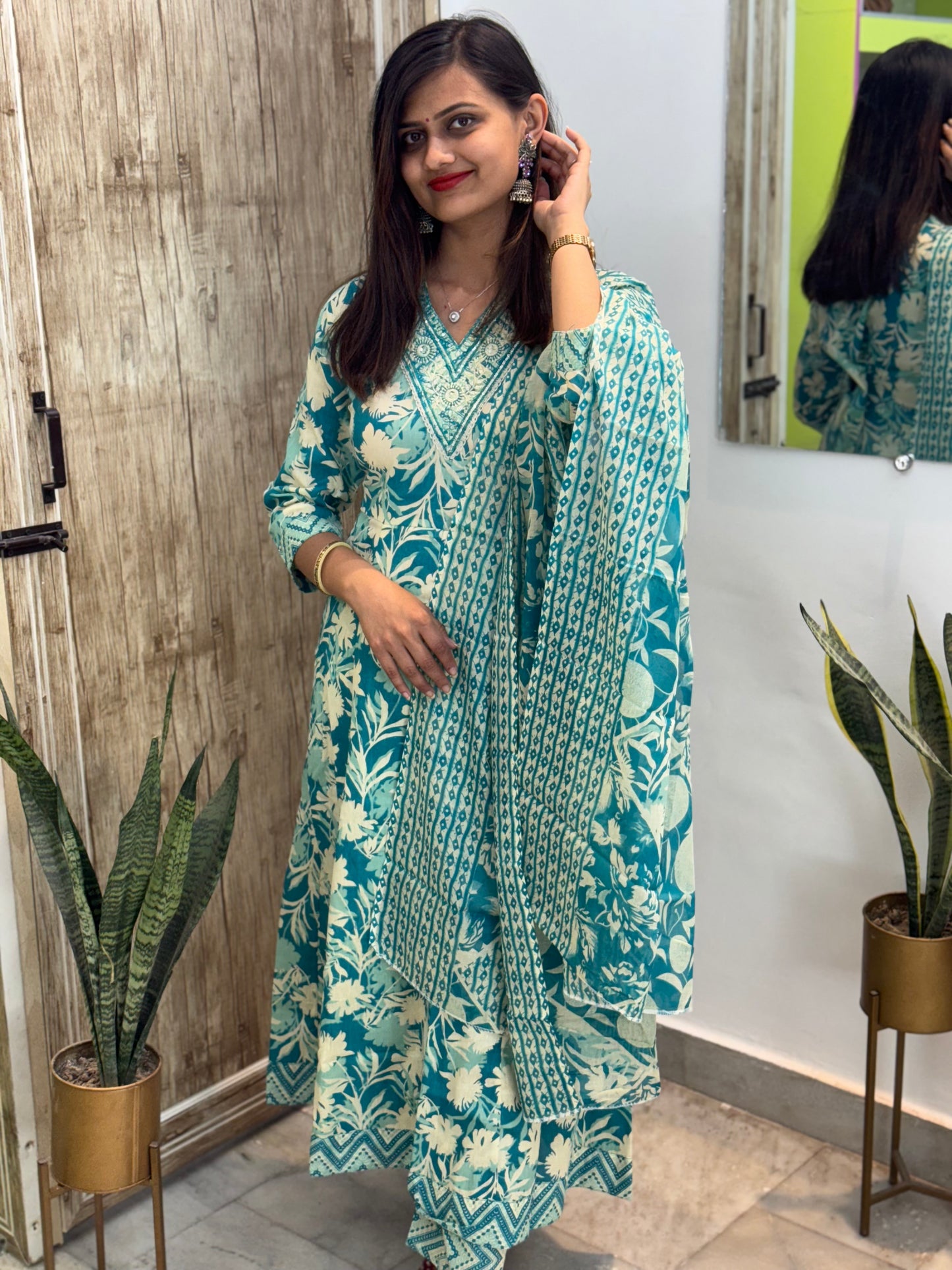 Beautiful Aanarkali Embroidered Kurta Set