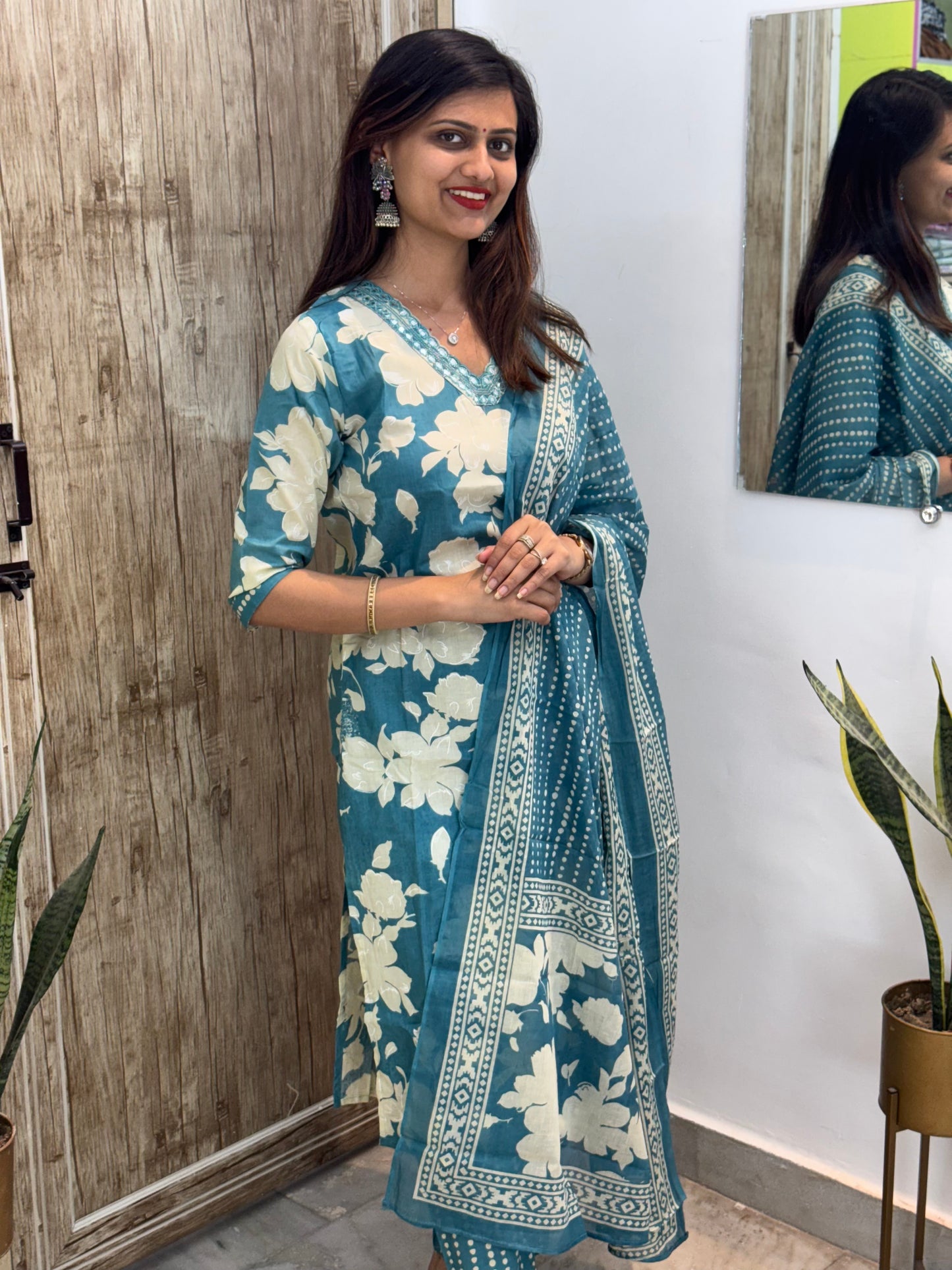 Beautiful Embroidered Kurta Set