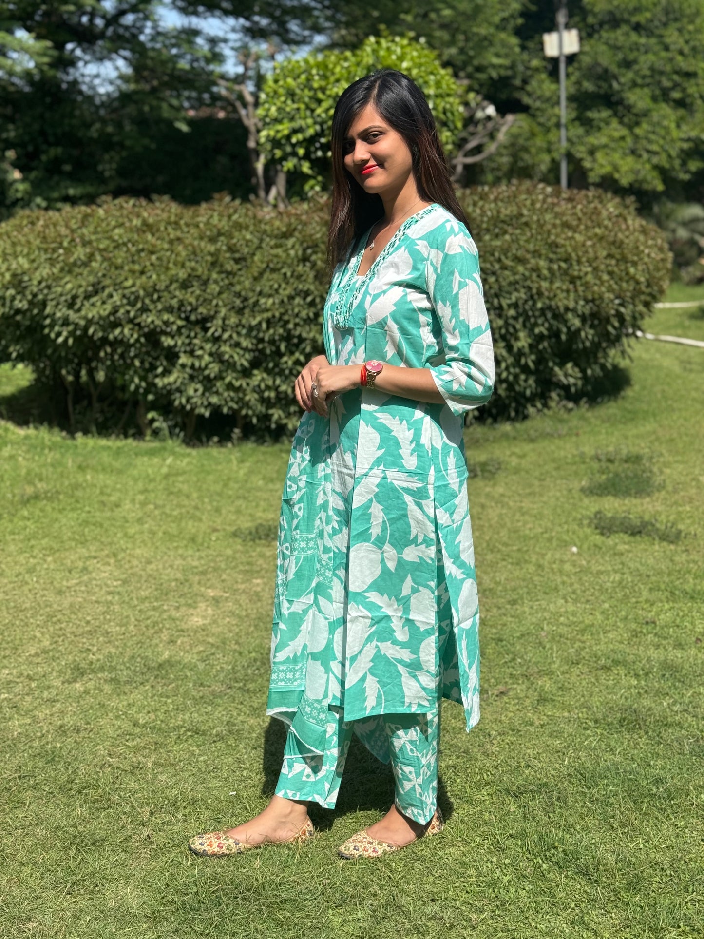 Beautiful Embroidered Kurta Set